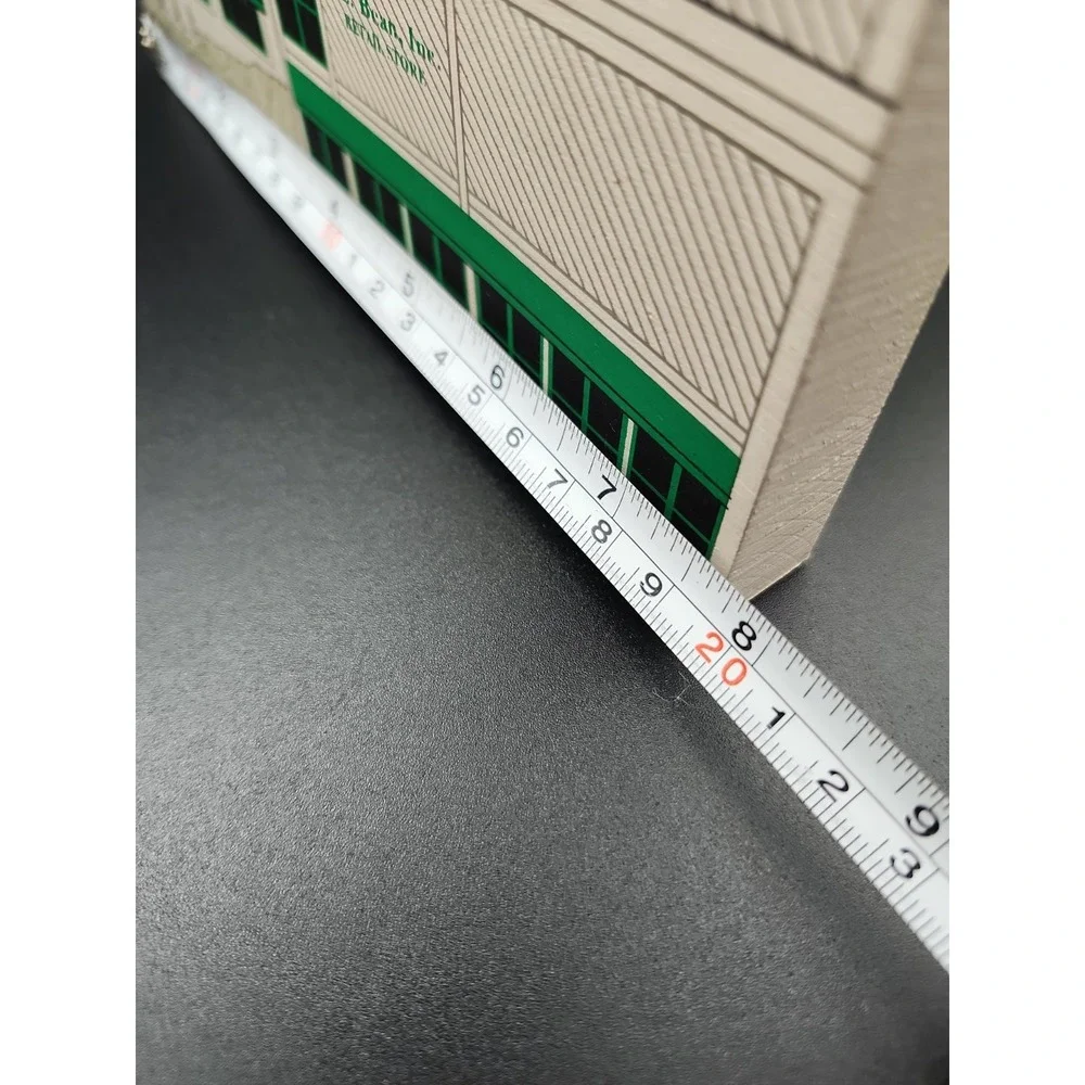 Cats Meow '91 L.L. Bean Factory Store Wood Shelf Sitter Shelf Sitter
